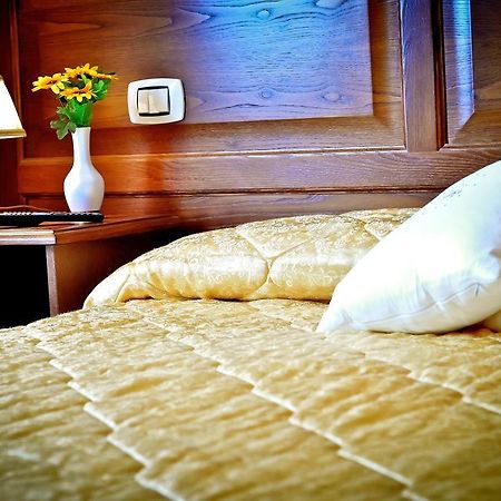 Relais Cavour Hotel Рим Стая снимка